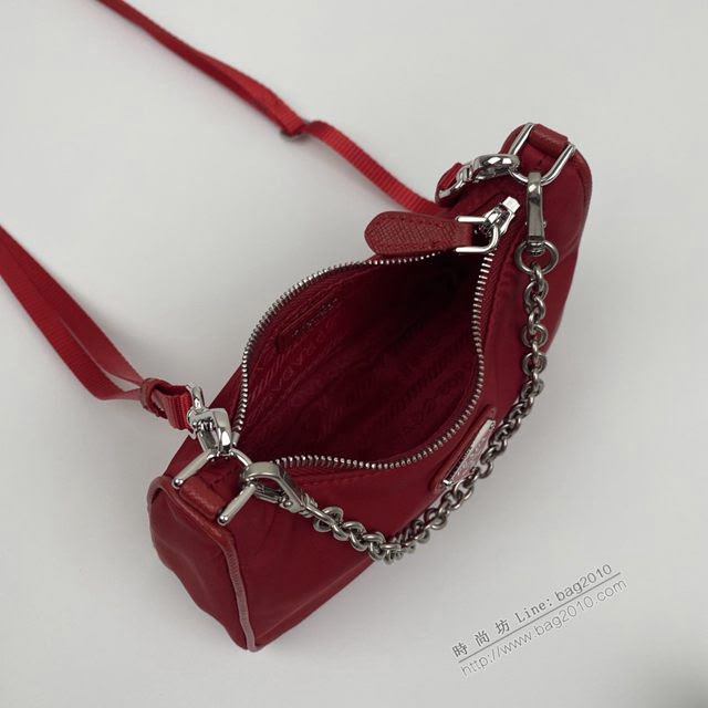 prada女包 普拉達新款mini Hobo赤紅色手拎包 1TT122 Prada單肩斜挎包 Prada三合一腋下包  pyd2356
